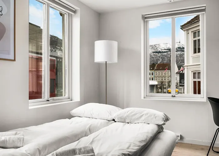 Center, Light & Modern Apartment